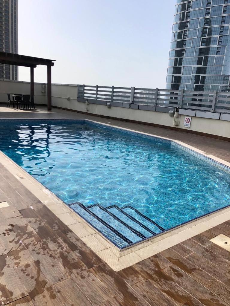 Wonderful Two Bed Room With Full Marina View Дубай Екстериор снимка