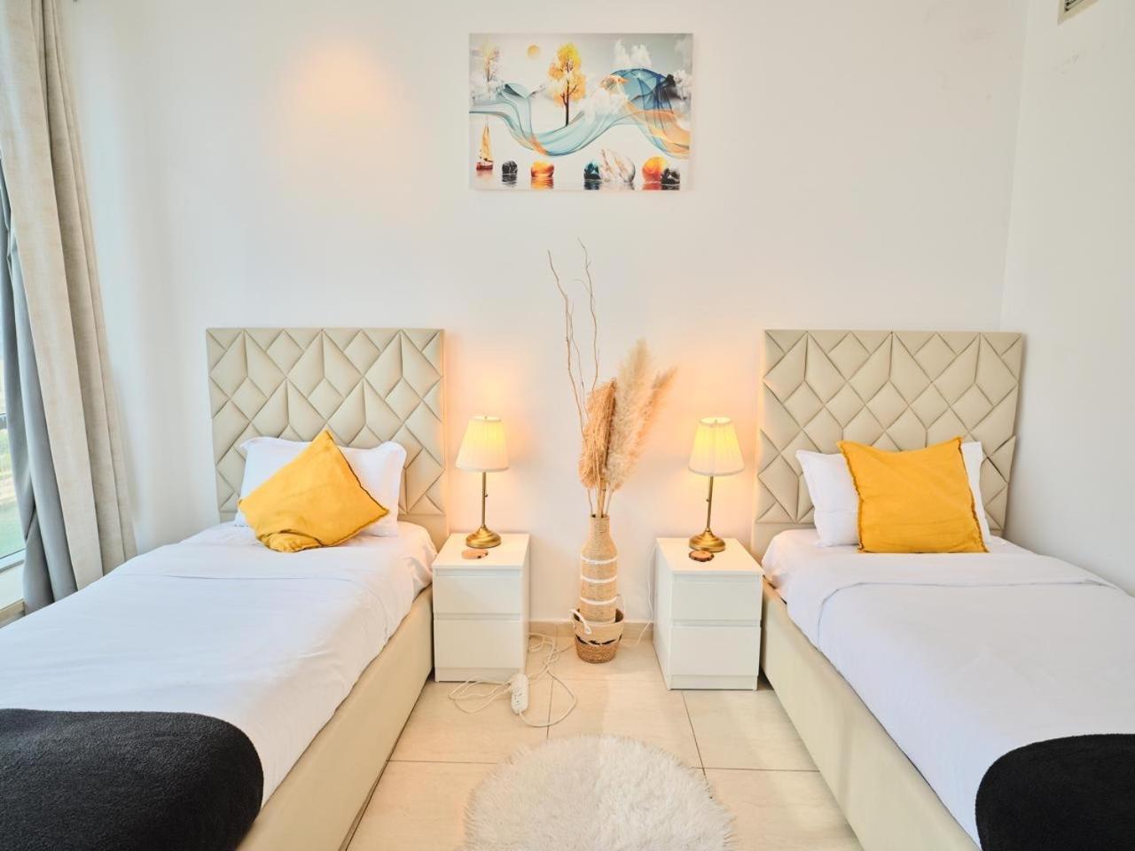 Wonderful Two Bed Room With Full Marina View Дубай Екстериор снимка