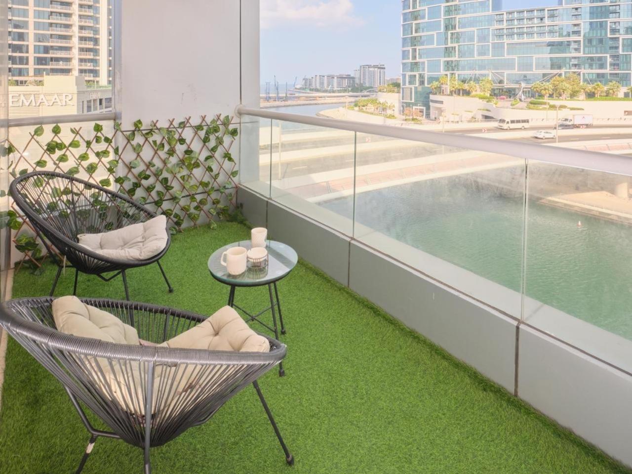 Wonderful Two Bed Room With Full Marina View Дубай Екстериор снимка